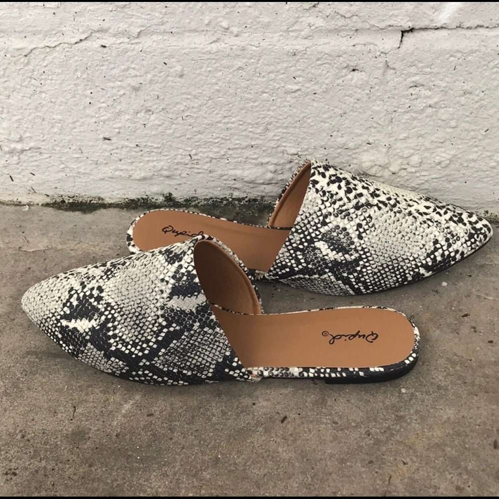 Vegan snake skin mules -BRAND NEW IN BOX
